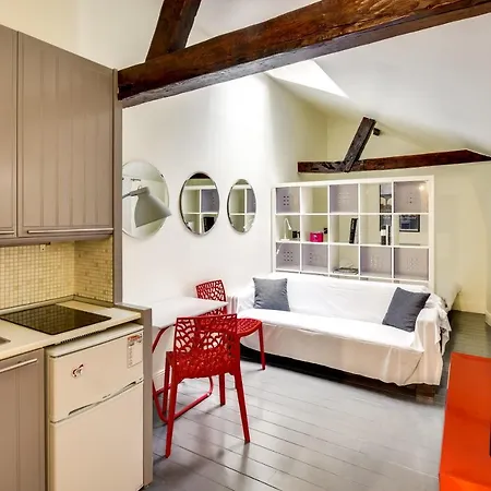 Unit 011 Saint Germain Des Pres *