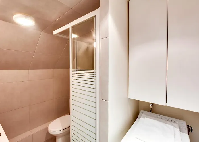 Unit 011 Saint Germain Des Pres